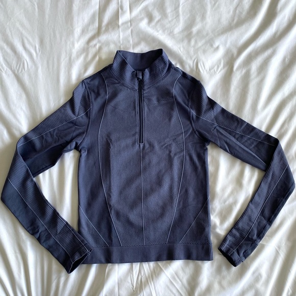 Seamless Quarter Zip Rib-Panelled Top - Picture 4 of 7